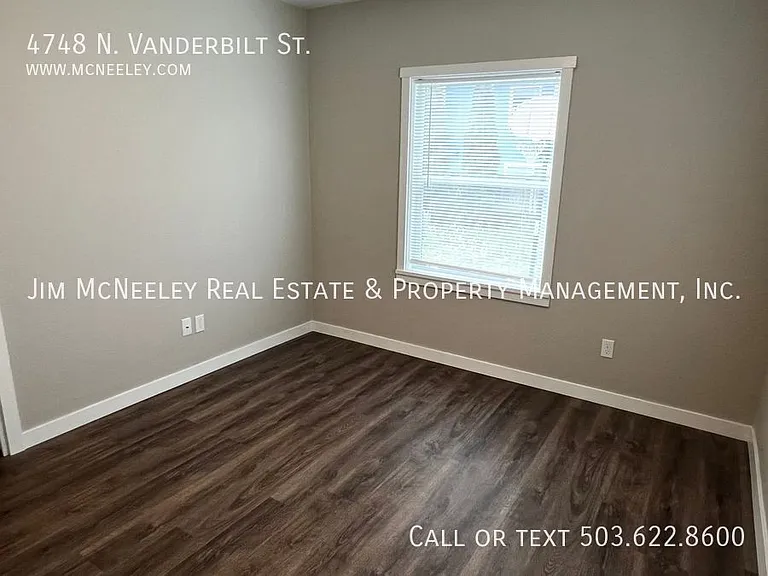 4748 N Vanderbilt St — Photo 16