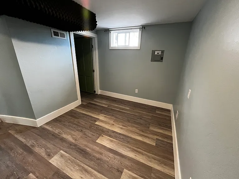 1536 Main St #E — Photo 14