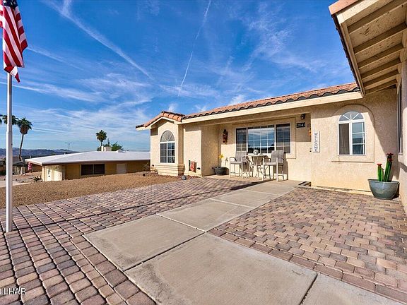 5th image of 2841 Okeechobee Dr