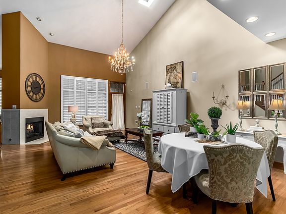 5th image of 21632 Kent Ct