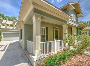 19205 Sea Mist Ln, Lutz, FL 33558
