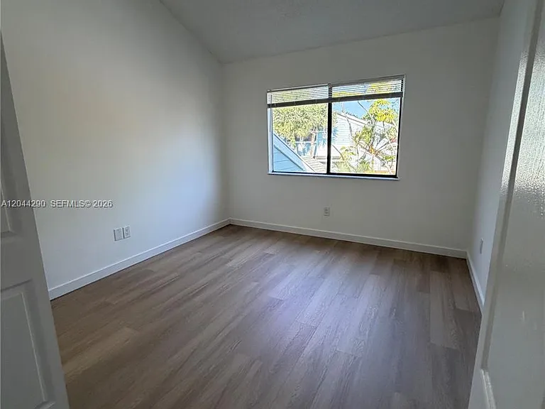 1808 Runners Way #1808 — Photo 13