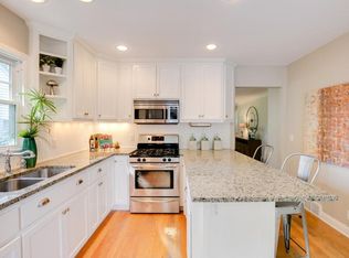 5929 Saint Johns Ave, Edina, MN 55424