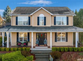 410 S 38th Pl, Mount Vernon, WA 98274