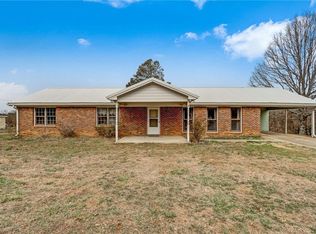 6344 Old Pendergrass Rd, Jefferson, GA 30549