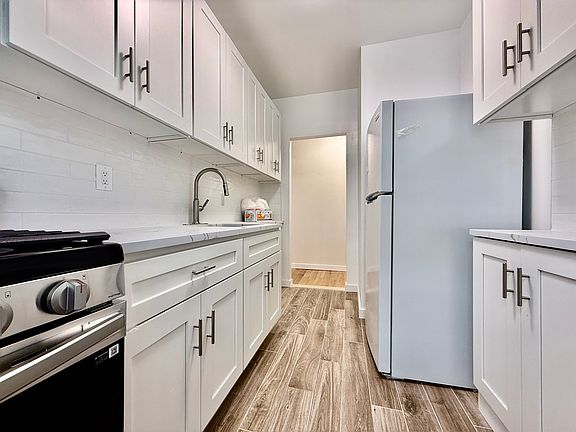 3rd image of 9027 Fort Hamilton Pkwy APT 3R