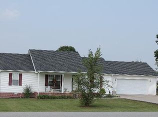 1615 Otter Gap Rd, Bowling Green, KY 42101
