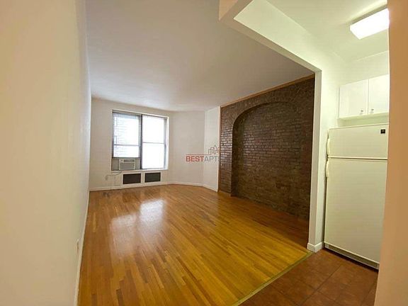 3rd image of 1271 6th Ave #12E