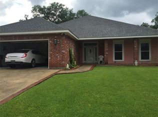 308 Oak Tree Rd, Belle Chasse, LA 70037