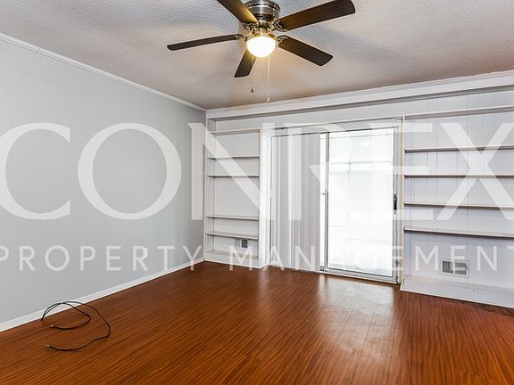 4th image of 1620 Teakwood Ln