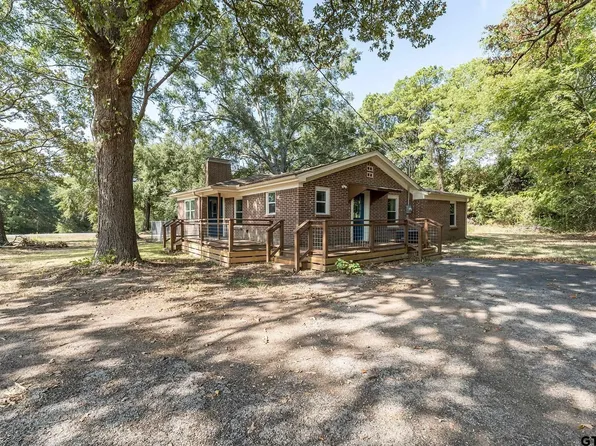 9556 State Highway 155 S, Big Sandy, TX 75755