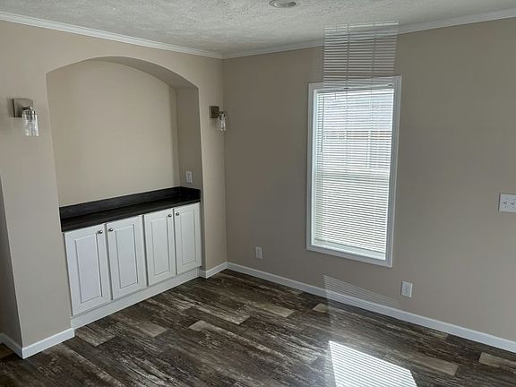 4th image of 10201 W Beaver St #290