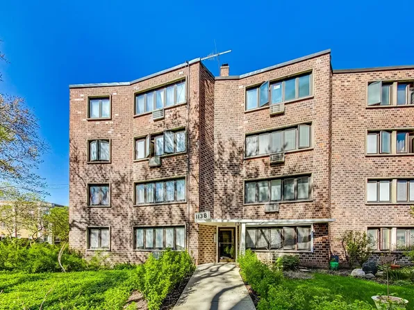 1138 W Lunt Ave APT 3B, Chicago, IL 60626