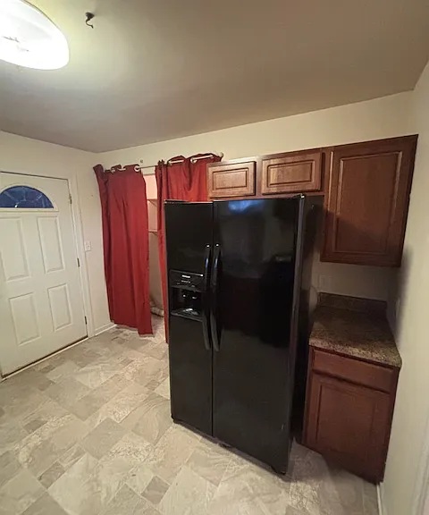401 McCullough Ave NE — Photo 4