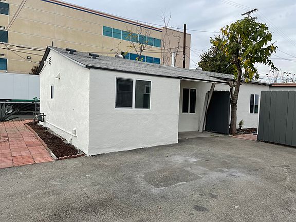 3rd image of 5303 Cleon Ave