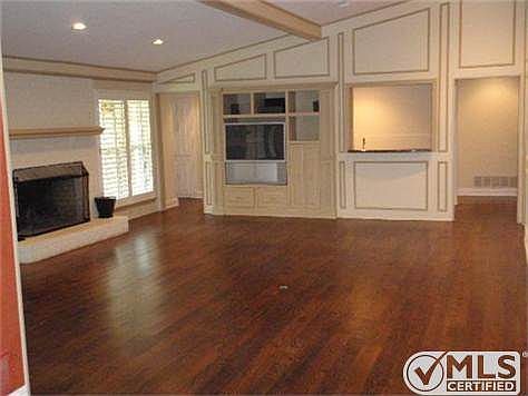 5th image of 3807 Wooded Creek Dr