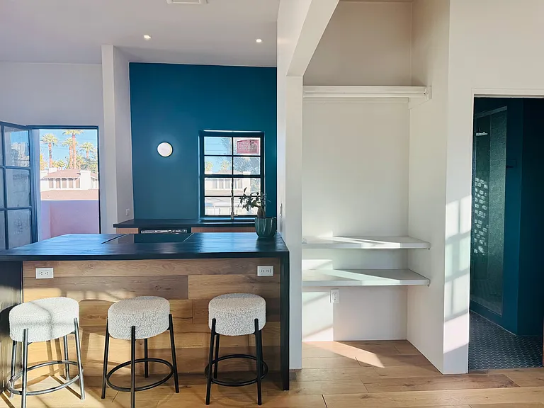 837 N 5th Ave — Photo 4
