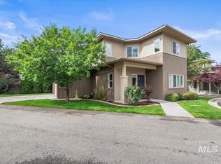 2759 E Humboldt Ln, Boise, ID 83706