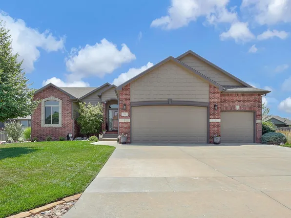 711 S Spring Hollow Dr, Wichita, KS 67230