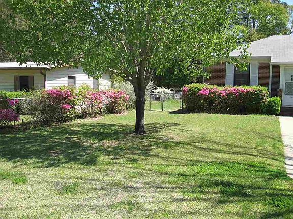 2nd image of 2107 E Dellview Dr