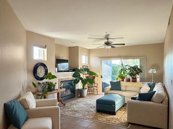 7401 W ARROWHEAD CLUBHOUSE Drive #1025, Glendale, AZ 85308