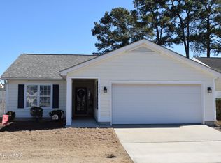 5233 Minnesota Dr SE, Southport, NC 28461