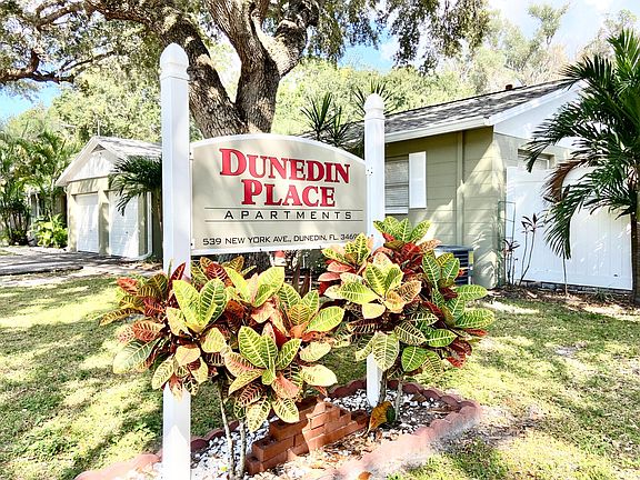 Dunedin Place Apartments