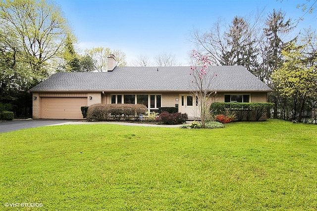 1st image of 670 Sycamore Ln