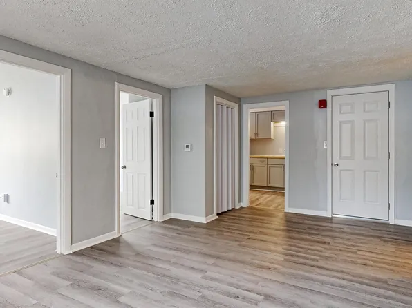 3 Island Ave, Sanford, ME