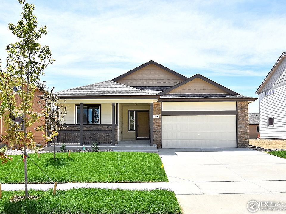 1st image of 813 Sambar Dr