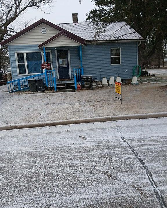 1st image of 904 Washington Street