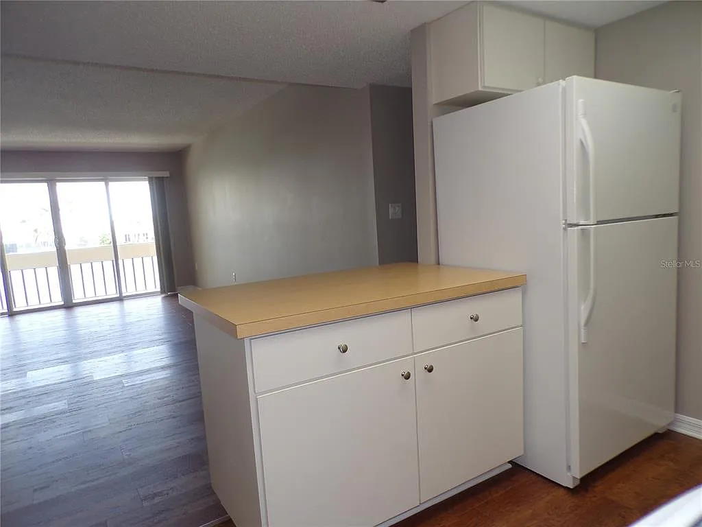 2 bed, 2.0 bath, 1114 sqft, $1,625 — Photo 4