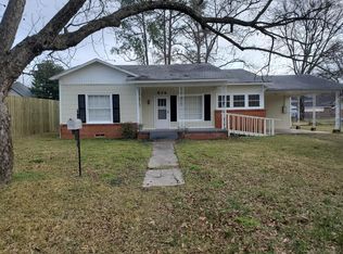 604 N Line St, Mineola, TX 75773