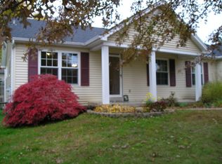2944 Plum Leaf Cir, Saint Charles, MO 63303