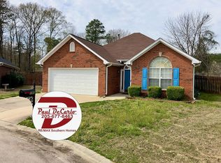 166 Hickory Point Dr, Helena, AL 35080