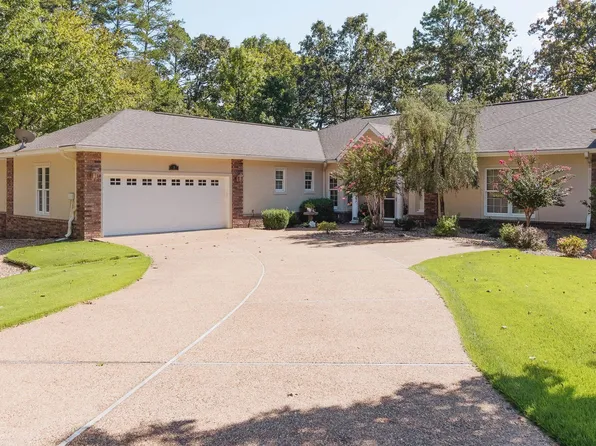 5 Risco Ct, Hot Springs Village, AR 71909