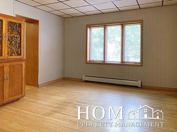3rd image of 102 S 5th St #5