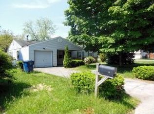 19 Spruce Dr, Little Egg Harbor, NJ 08087