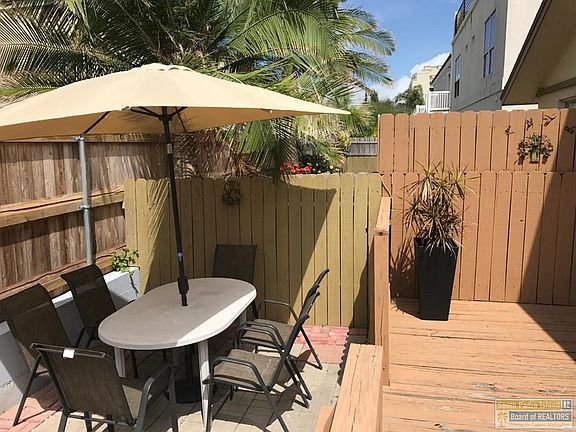 5th image of 108 E Kingfish St #A