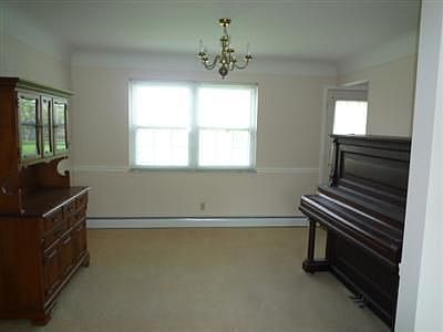 4th image of 8792 Meadow View Dr
