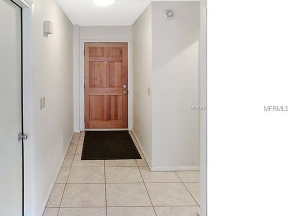 3rd image of 7600 Lakeside Woods Dr