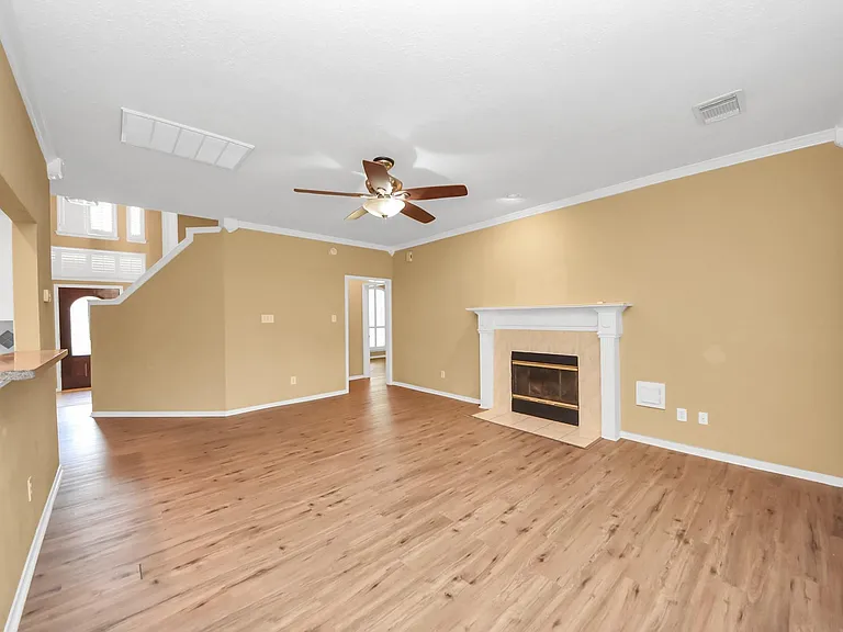 23003 Governorshire Dr — Photo 30