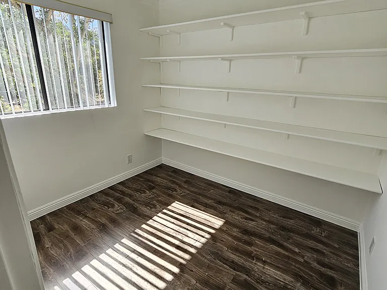 7523 Hollywood Blvd — Photo 31
