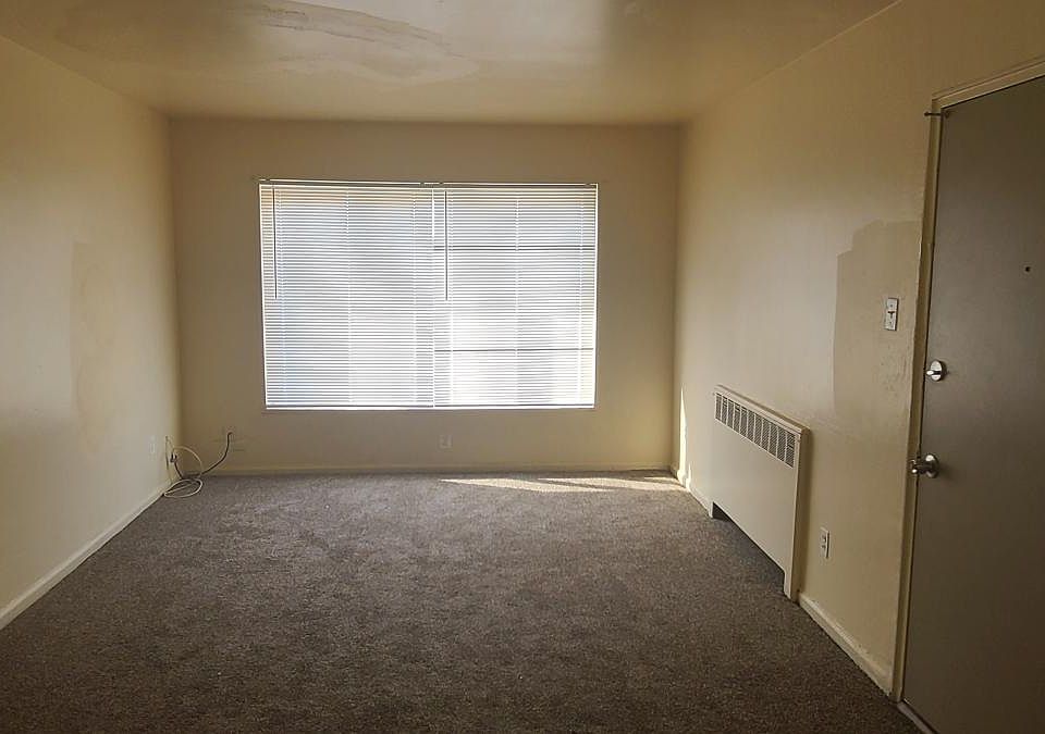 1st image of 11544 La Salle Blvd APT 3