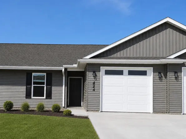 424 N 2nd Ave, Eldridge, IA 52748