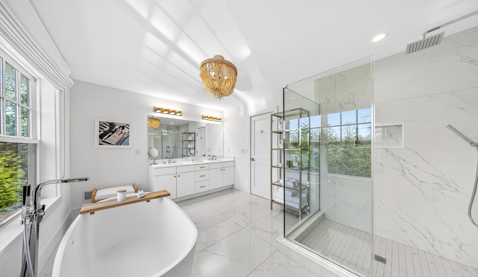  Primary ensuite bathroom 