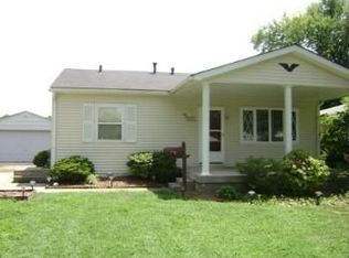 10019 Donau Ln, Louisville, KY 40272