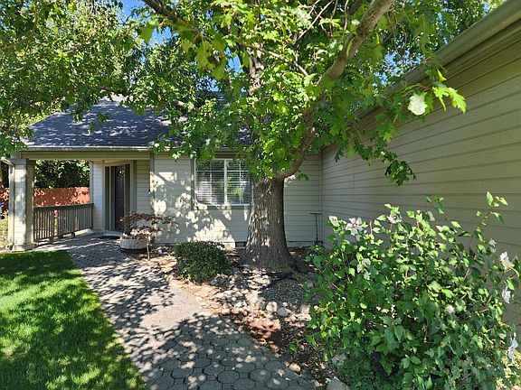 2nd image of 1288 Campbell Ct