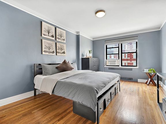 3rd image of 405 W 57th St APT 4F