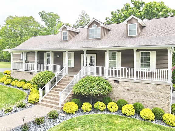 4th image of 466 Misty Hills Dr